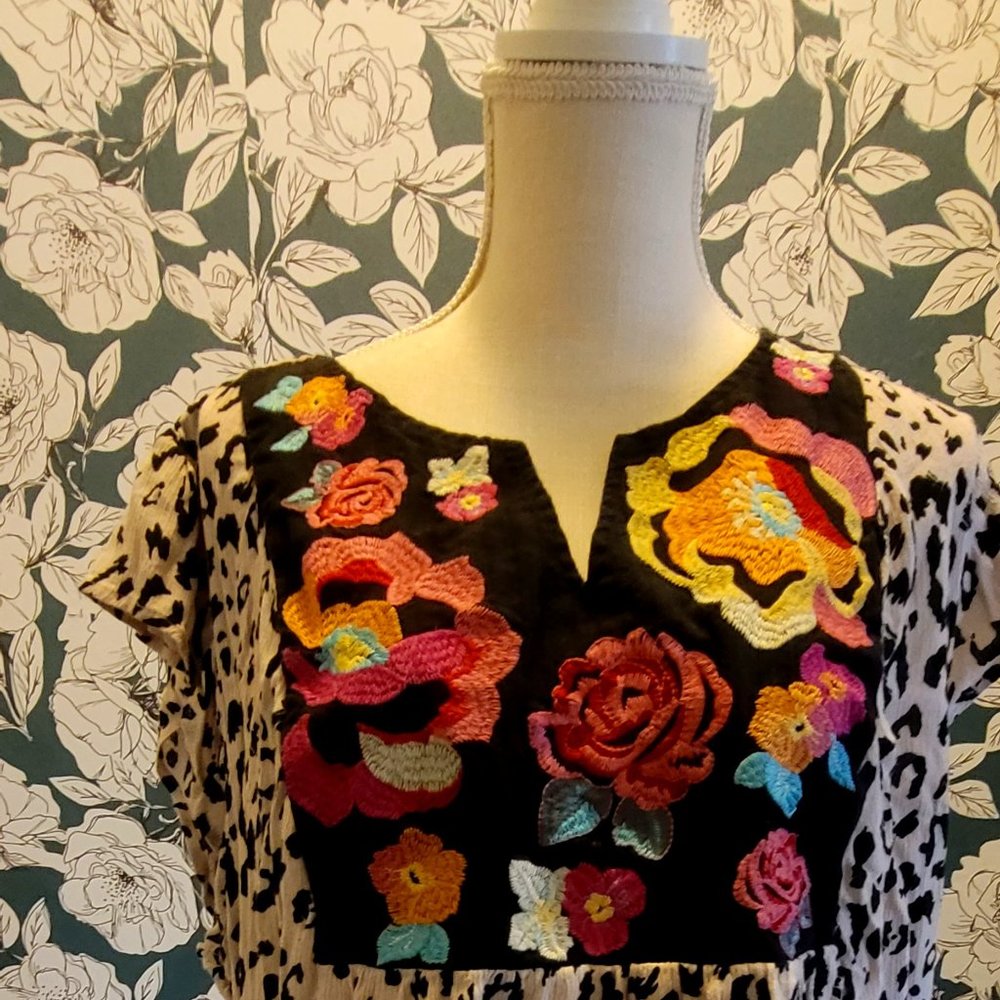 Savannah Jane Cute Leopard shirt!